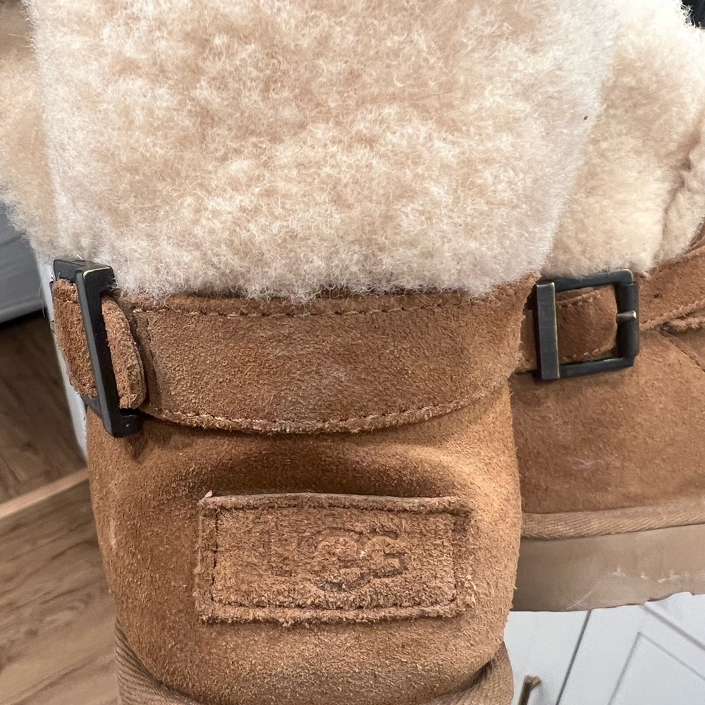 Barely Worn Ugg Boots